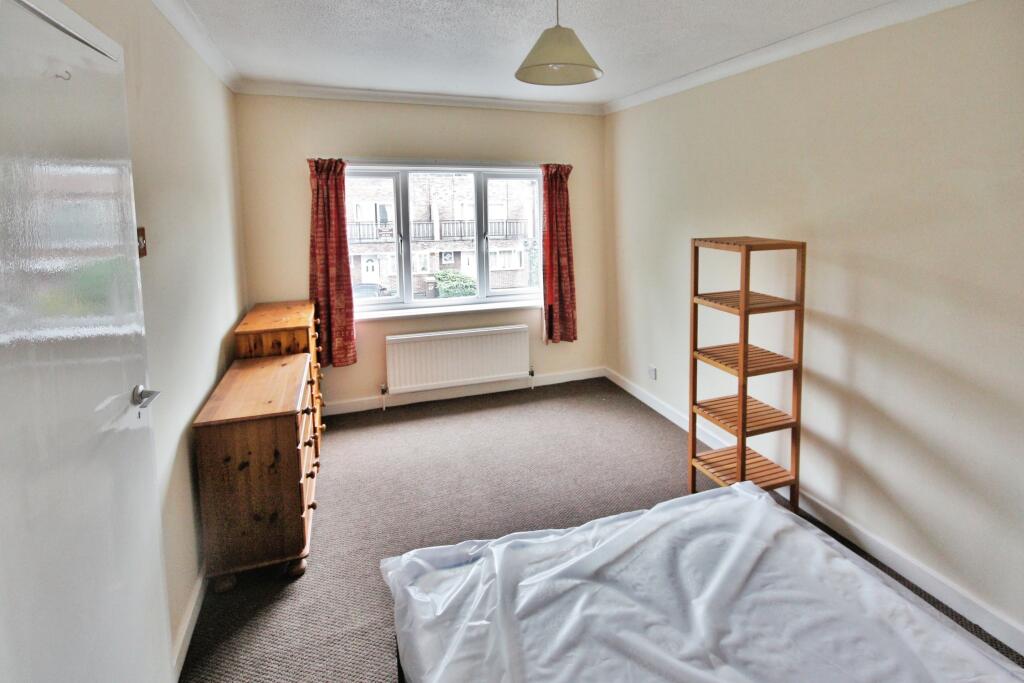 Main image of property: Parklands Drive, Chelmsford, CM1 7SP