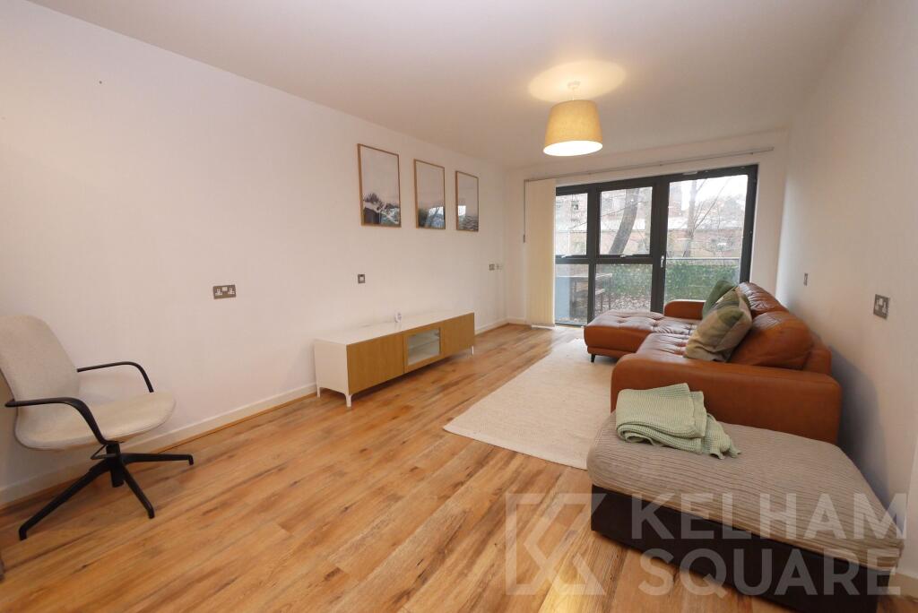 Apartment in Sheffield, South Yorkshire - View 3