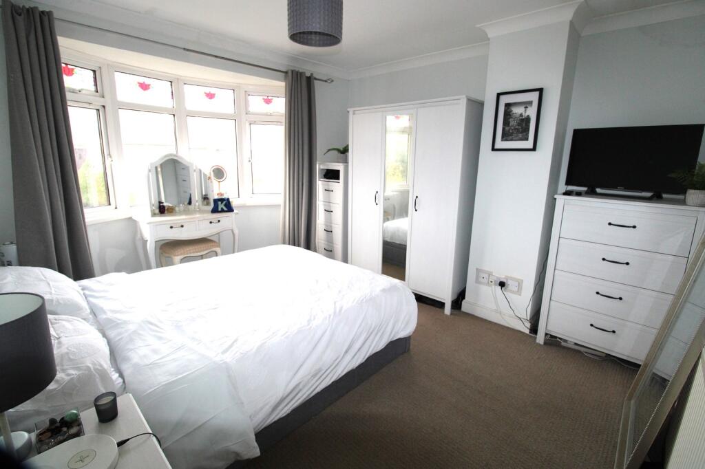 House in Bridgend - View 4