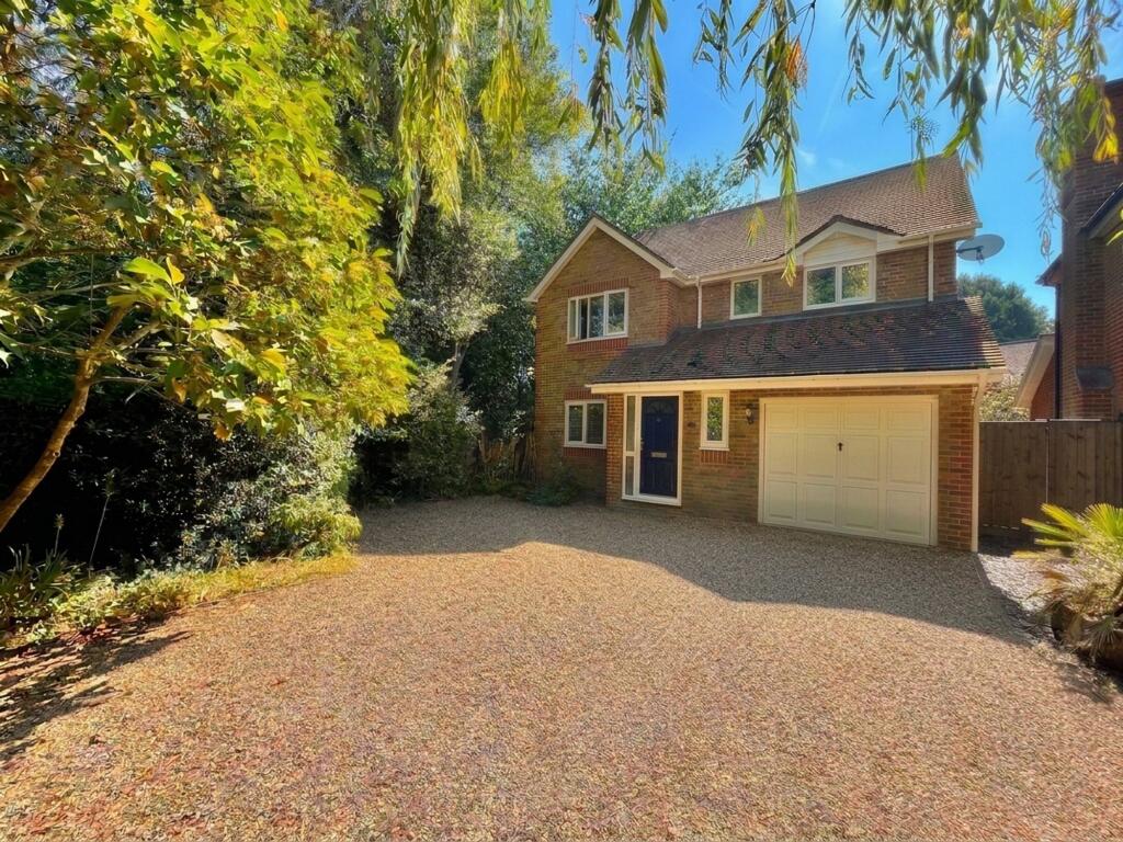 Main image of property: Rockery Close, Dibden, SO45