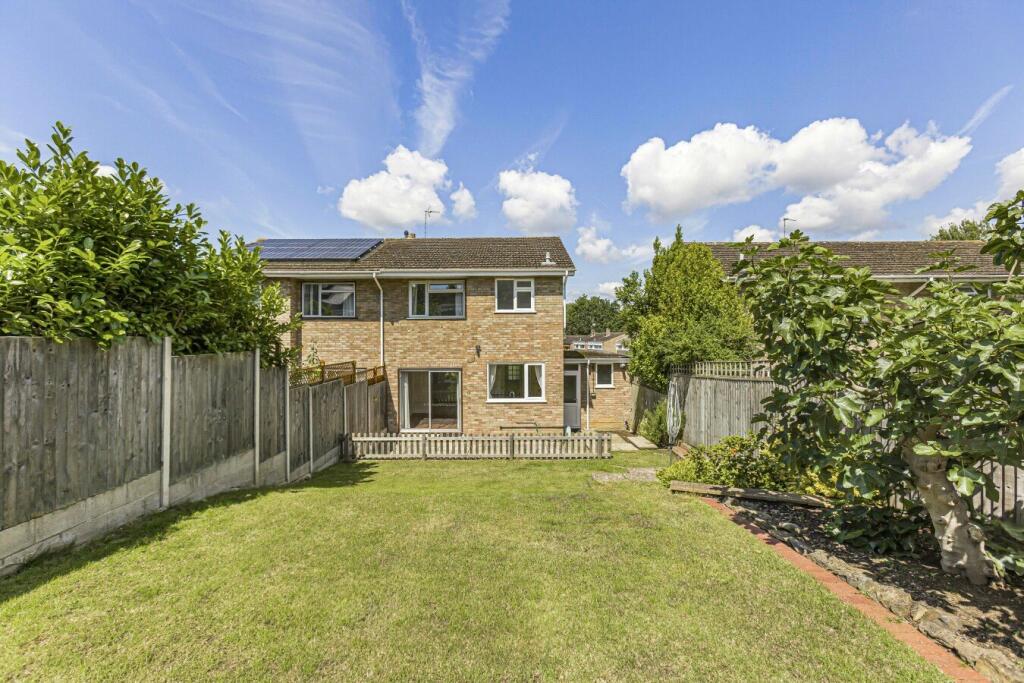 Main image of property: LEAFIELD ROAD, OXFORD, OX4