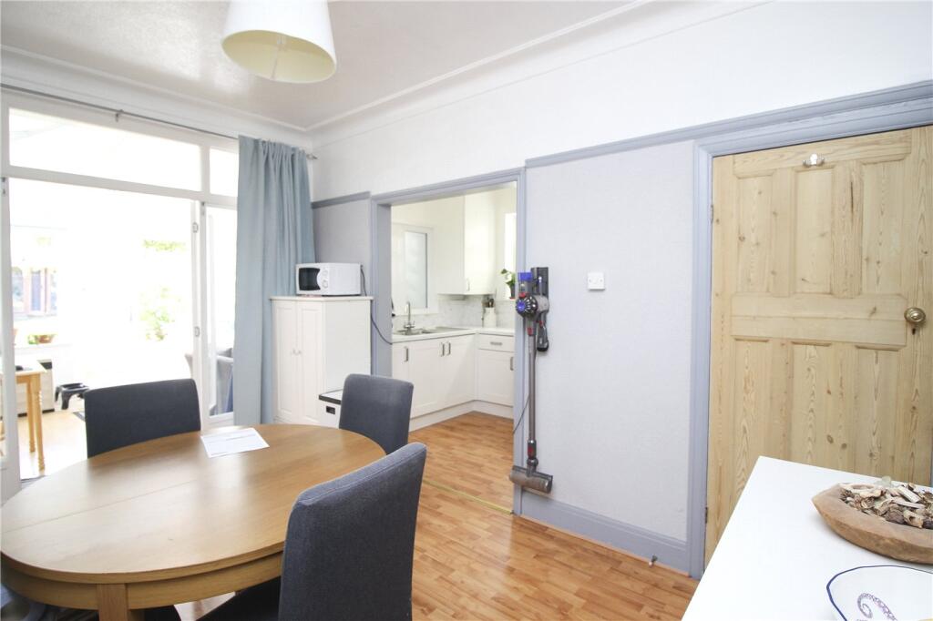 House in Southend-on-Sea, Leigh-on-Sea - View 4