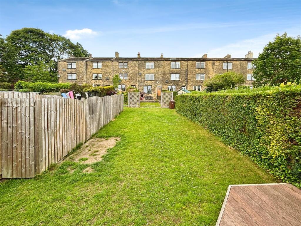 Additional image 29 of Moorwell Place, Bradford, BD2 2EX