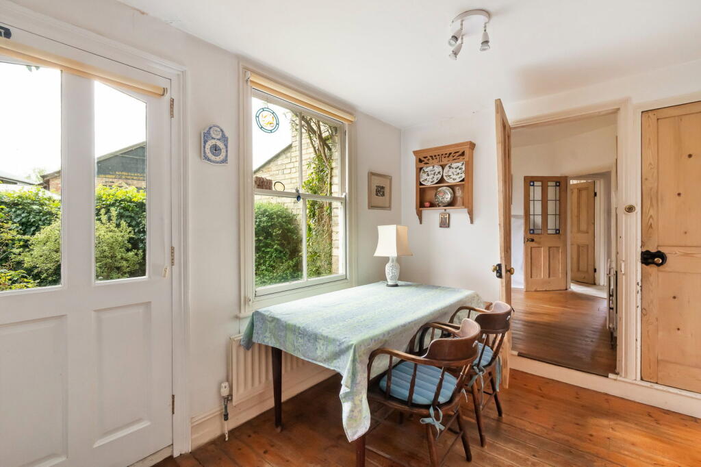Kimberley Road, Cambridge, CB4 1HJ - More