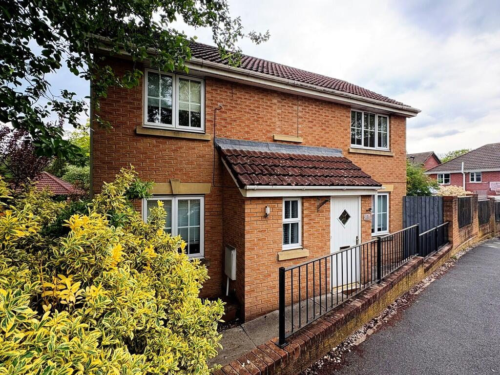 Main image of property: Parkedge Close, Leigh, Lancashire