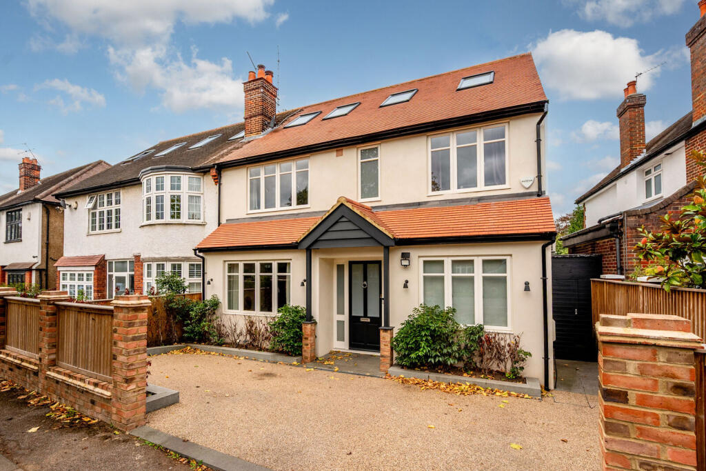 Copse Hill, London, SW20 photo 3