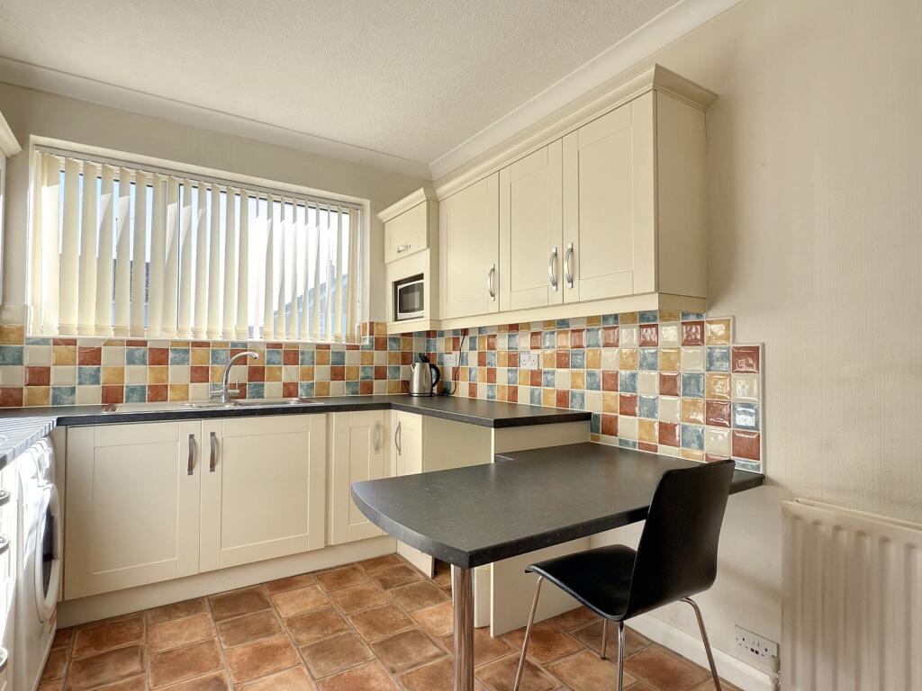 Aspin Drive, Knaresborough photo 4
