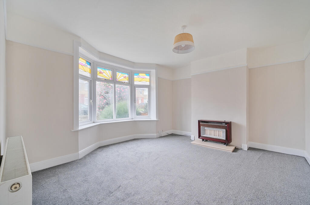 Lancaster Road, Maybush, Southampton, Hampshire, SO16 photo 2