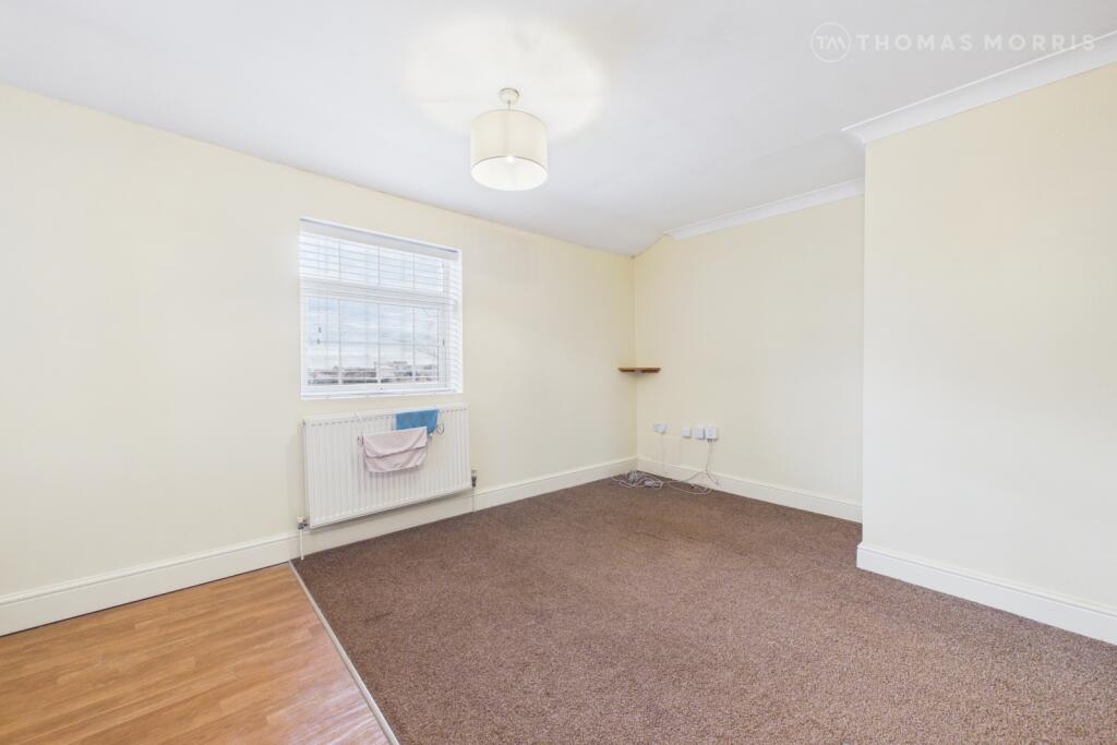 Apartment in Stevenage - View 4