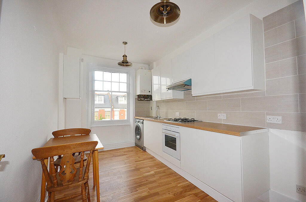 Main image of property: Ridge Road, Crouch End, London, N8 9NR