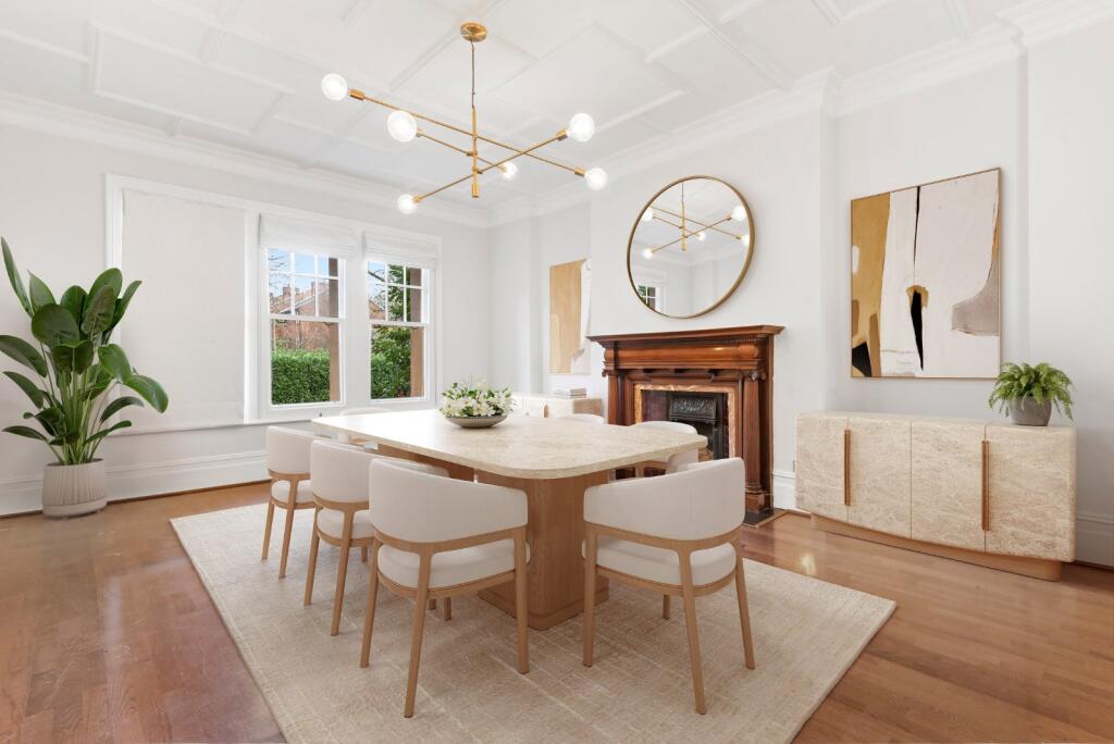 Main image of property: Oakwood Court, 
Holland Park, W14