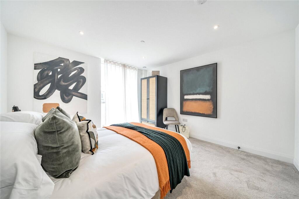 Apartment in London, Bromley Park, Plaistow - More