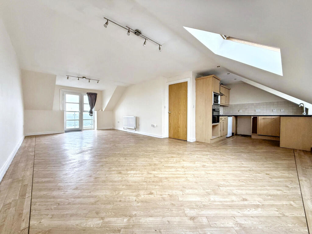 Apartment in Stockton-on-Tees - View 5