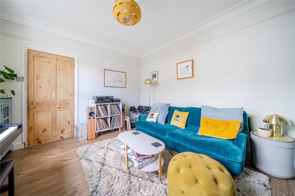 Windsor Street, Pittville, Cheltenham, GL52 photo 4