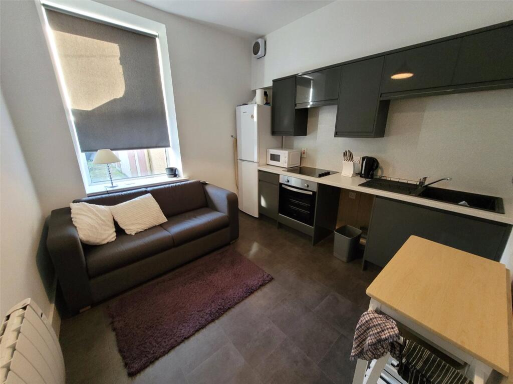 Apartment in Aberdeen, Broomhill, Ashley and Broomhill - View 2