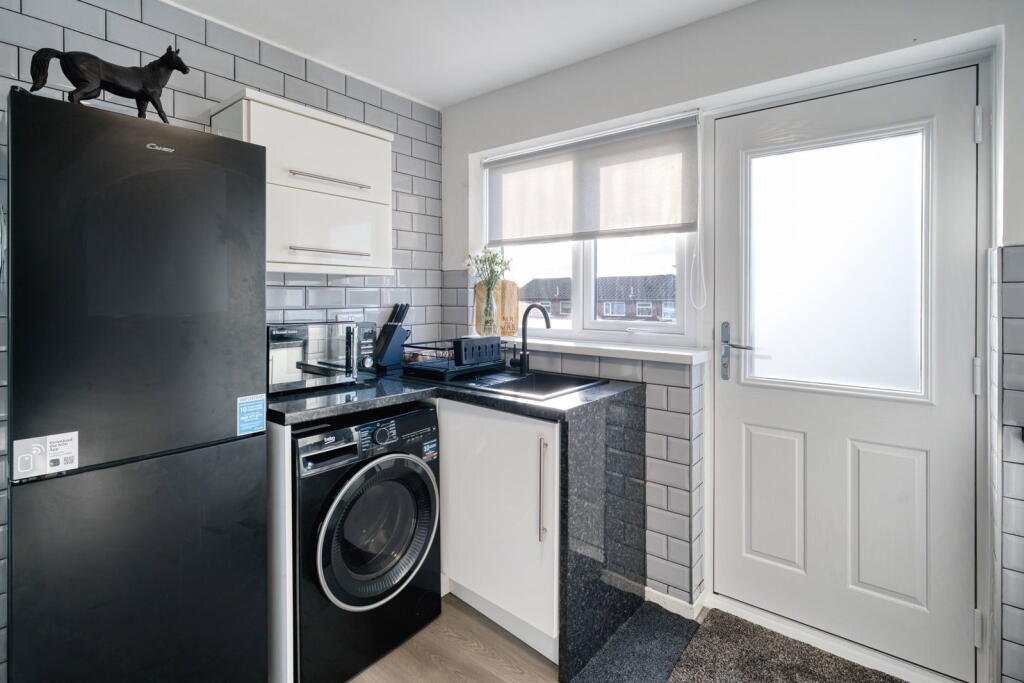 Apartment in Gateshead, North East - View 5