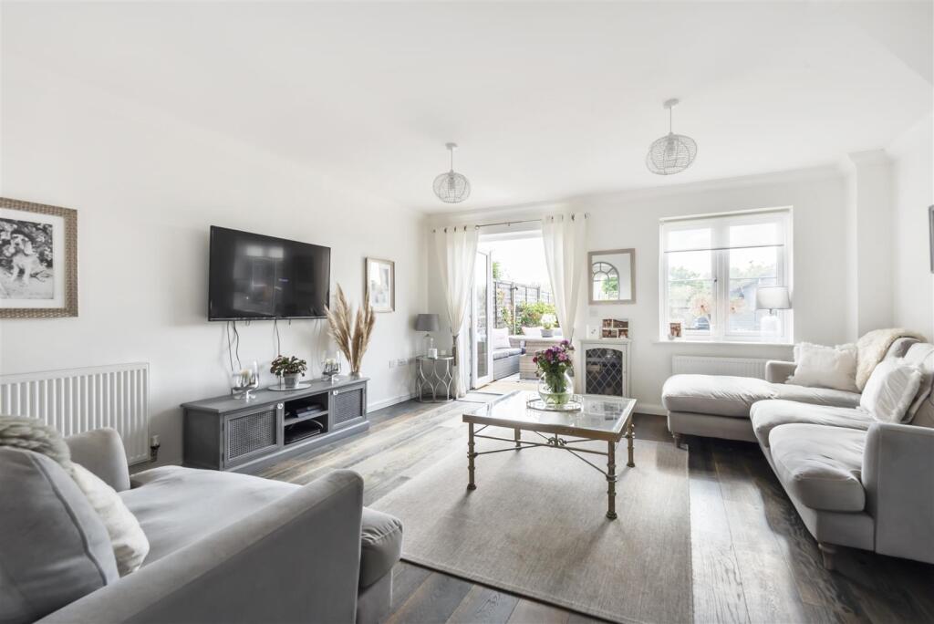 House in Guildford - View 3
