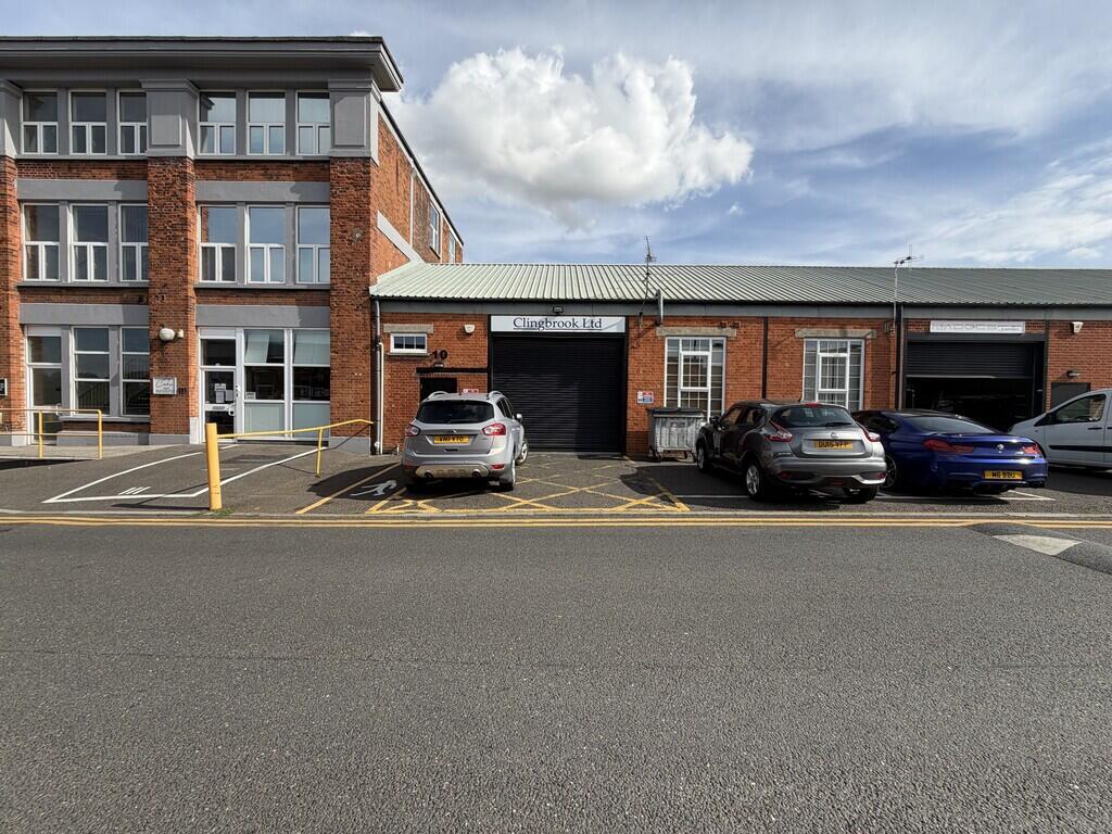 Main image of property: Unit 10 Lakes Industrial Park, Braintree