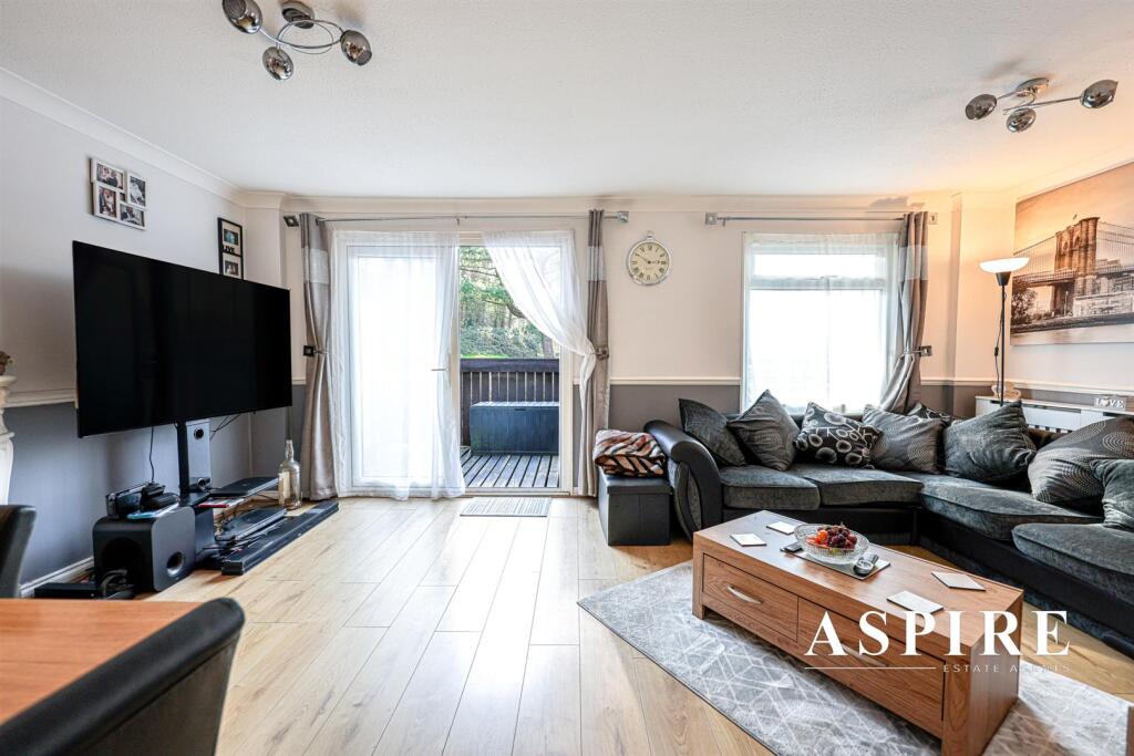 The Hyde, Langdon Hills, Basildon photo 4