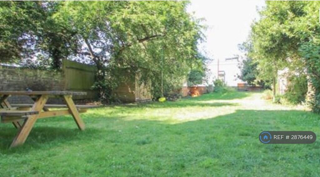 Main image of property: Manor Park, London, SE13