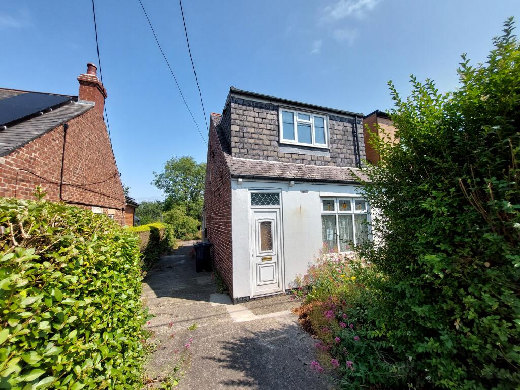 2-bed semi-detached on 54 Sunniside Road, Sunniside, Newcastle Upon Tyne, Tyne and Wear NE16 5NE, £50,000