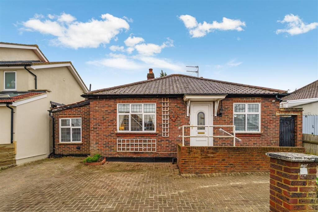 Main image of property: The Kingsway, Epsom