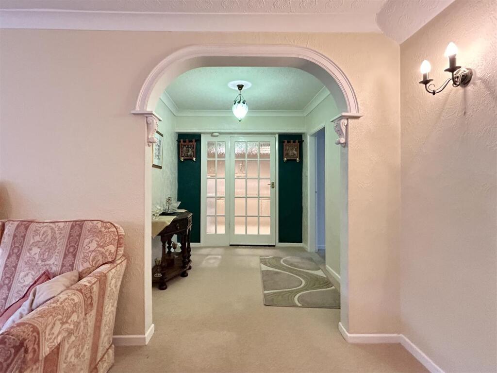 Additional image 5 of Hanbury Close, Halesowen