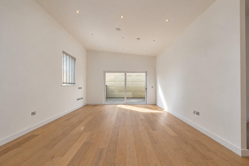 House in Cambridge - View 3