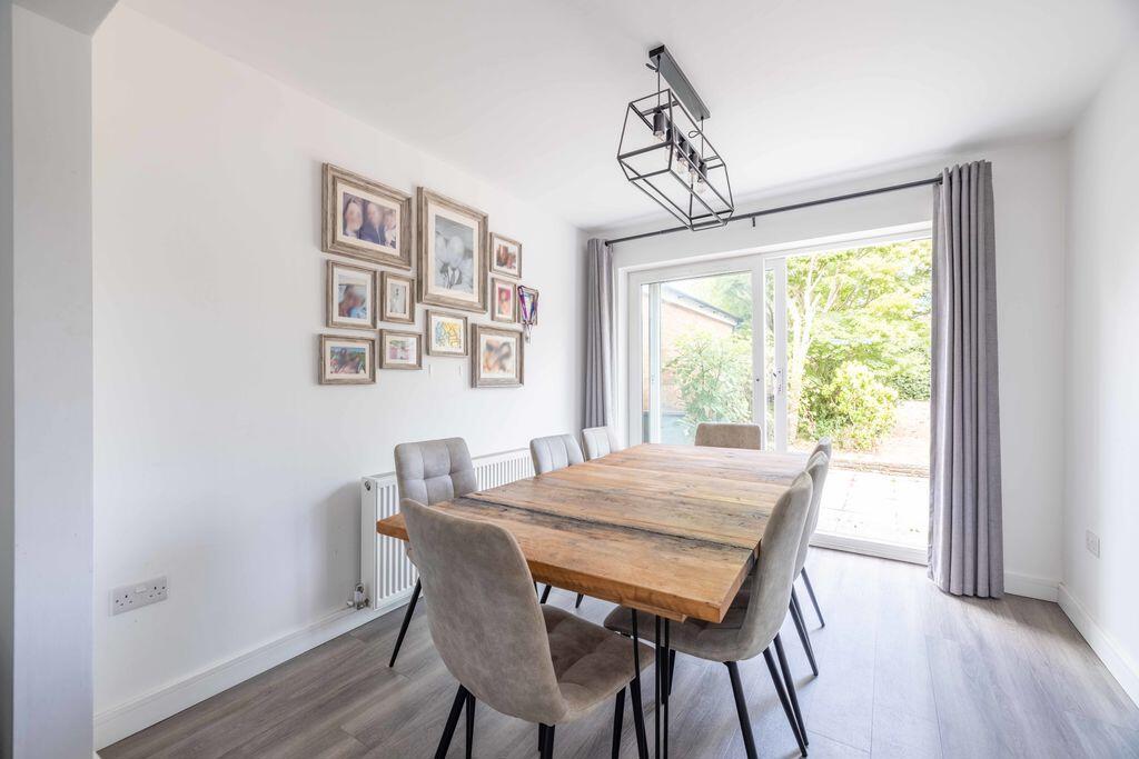 House in Slough, Stoke Poges - View 4