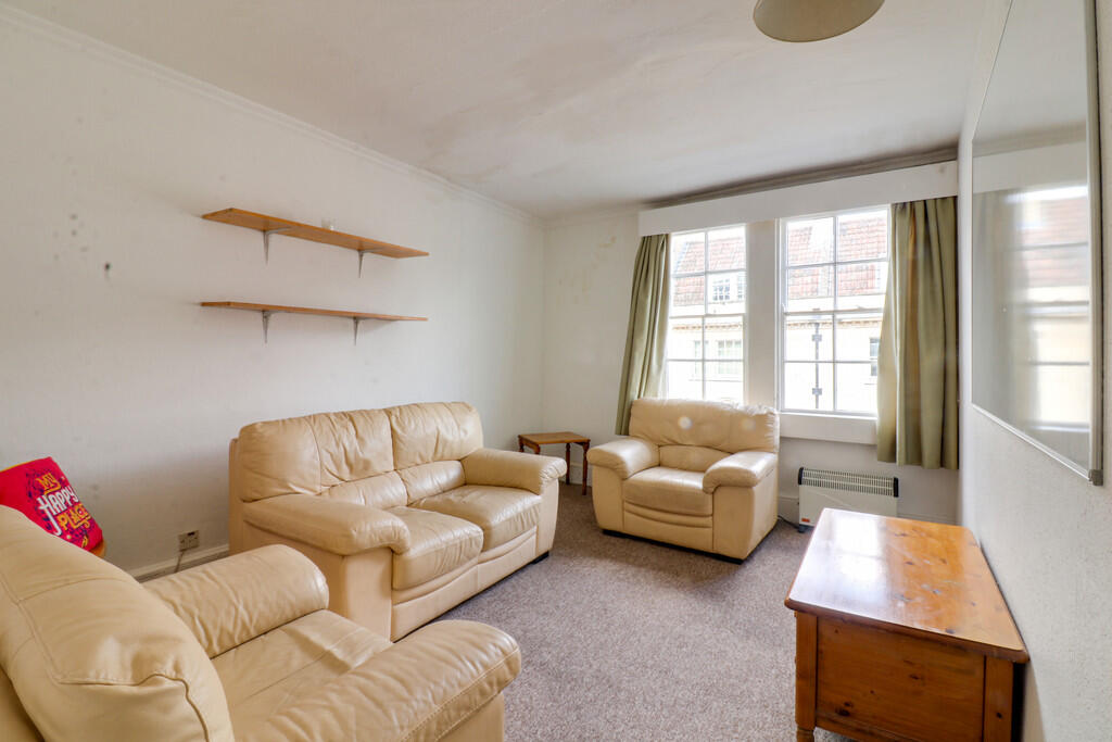 Apartment in Bath - View 2