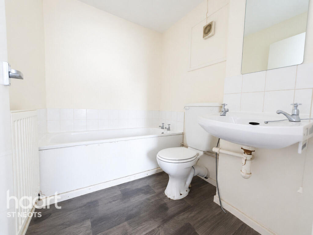 Apartment in St Neots, Eynesbury - View 5