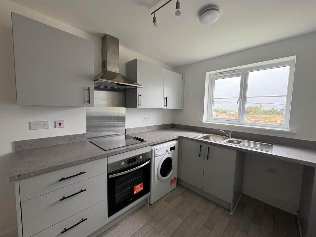 House in Torridge, Northam - More