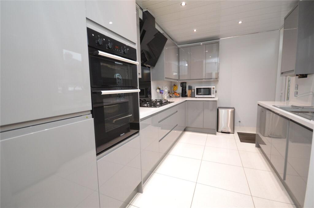 House in Leeds, Beeston - View 5