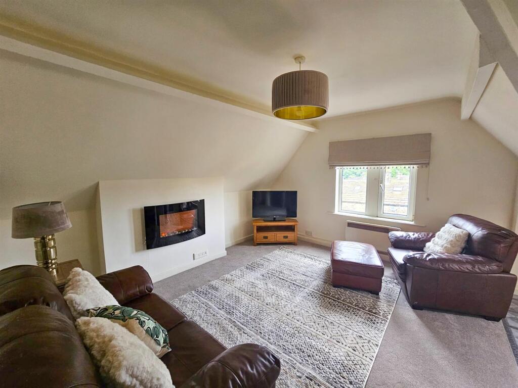 Apartment in Bradford, Brunthwaite, Silsden - View 2