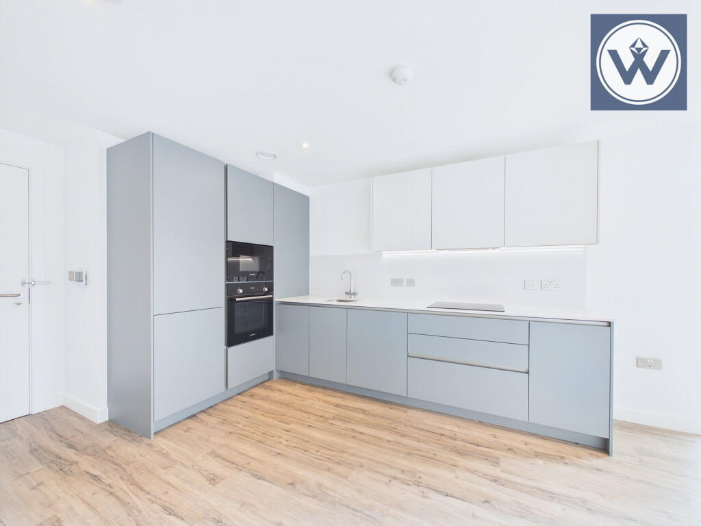 Main image of property: Block B Railings, Middlewood Locks M5