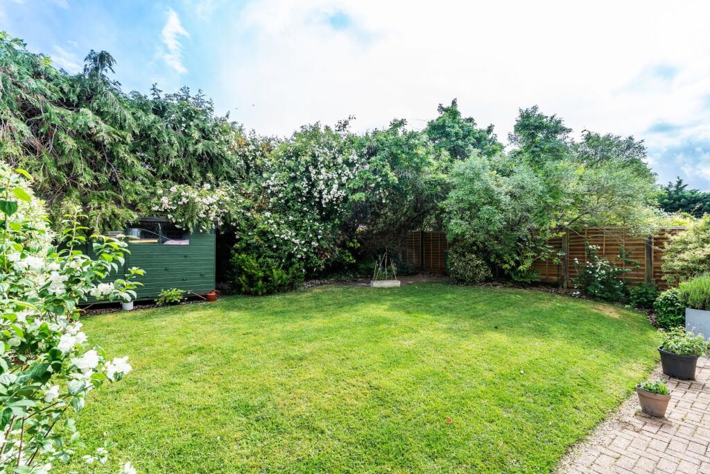 House in Guildford, Burpham - View 3