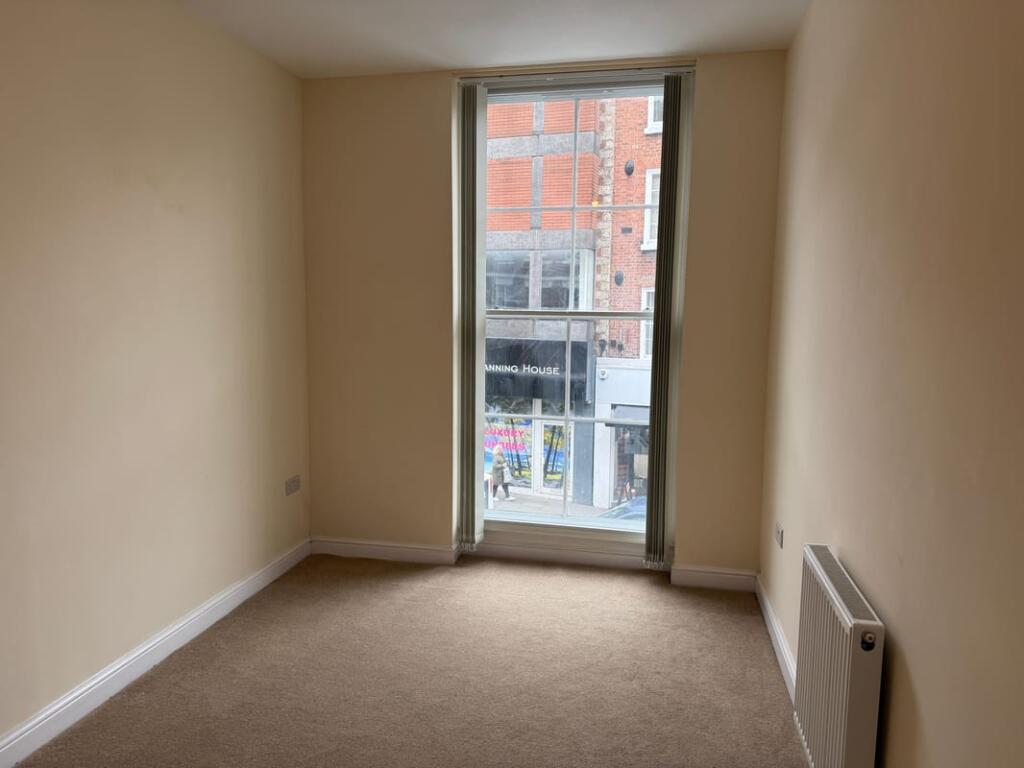 Apartment in Shrewsbury - More