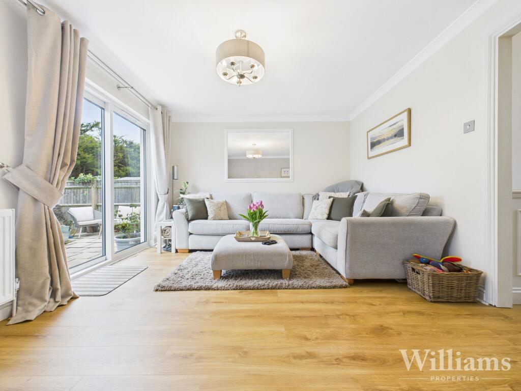 House in Aylesbury, Haydon Hill - View 2