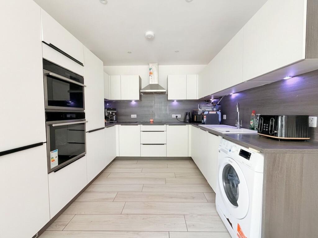 House in Truro - View 2
