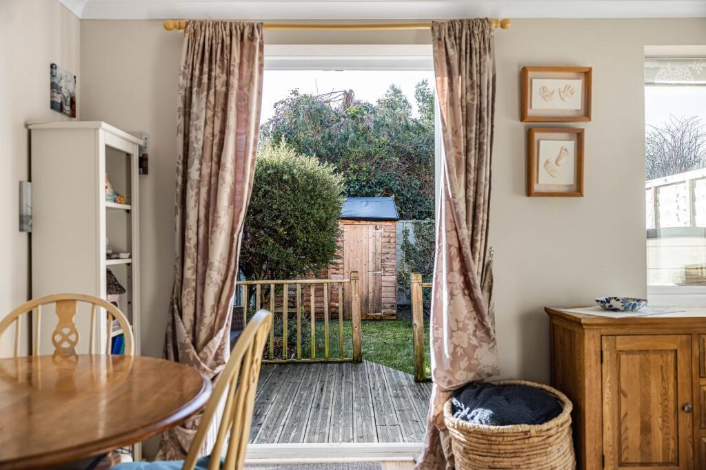 Kenneth Close, Leckhampton, Cheltenham, Gloucestershire, GL53 photo 4