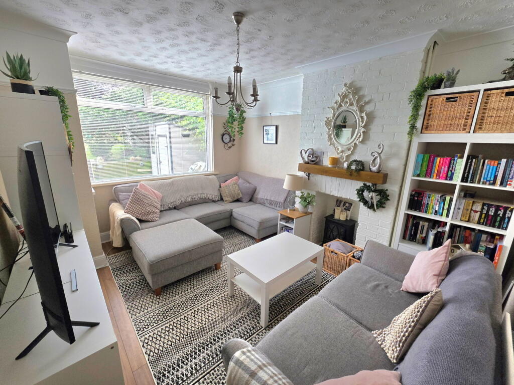House in Sandown, Lake - View 4