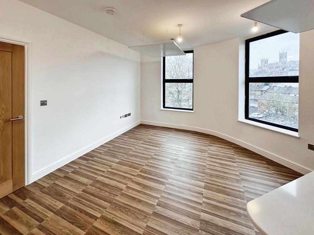 Apartment in Lincoln - More