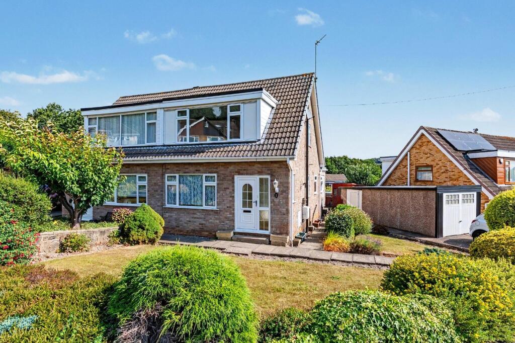 Main image of property: Knoll Wood Park, Horsforth, Leeds, West Yorkshire