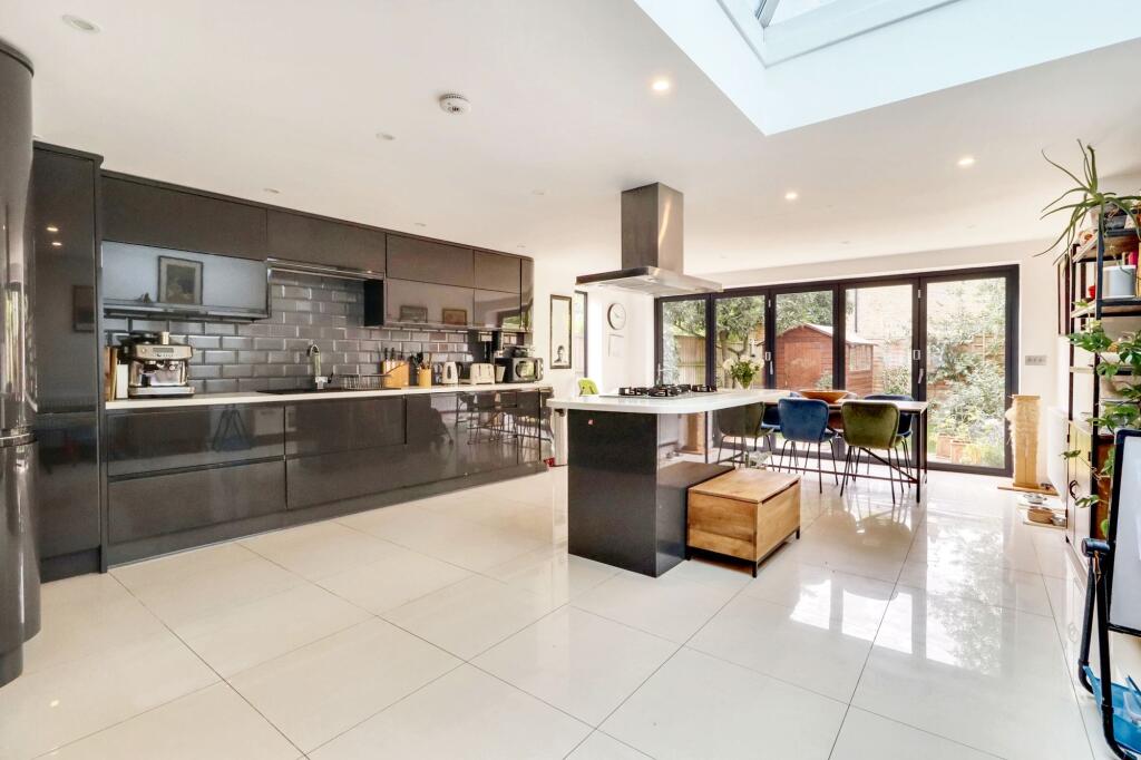 Main image of property: Feltham Avenue, East Molesey, KT8
