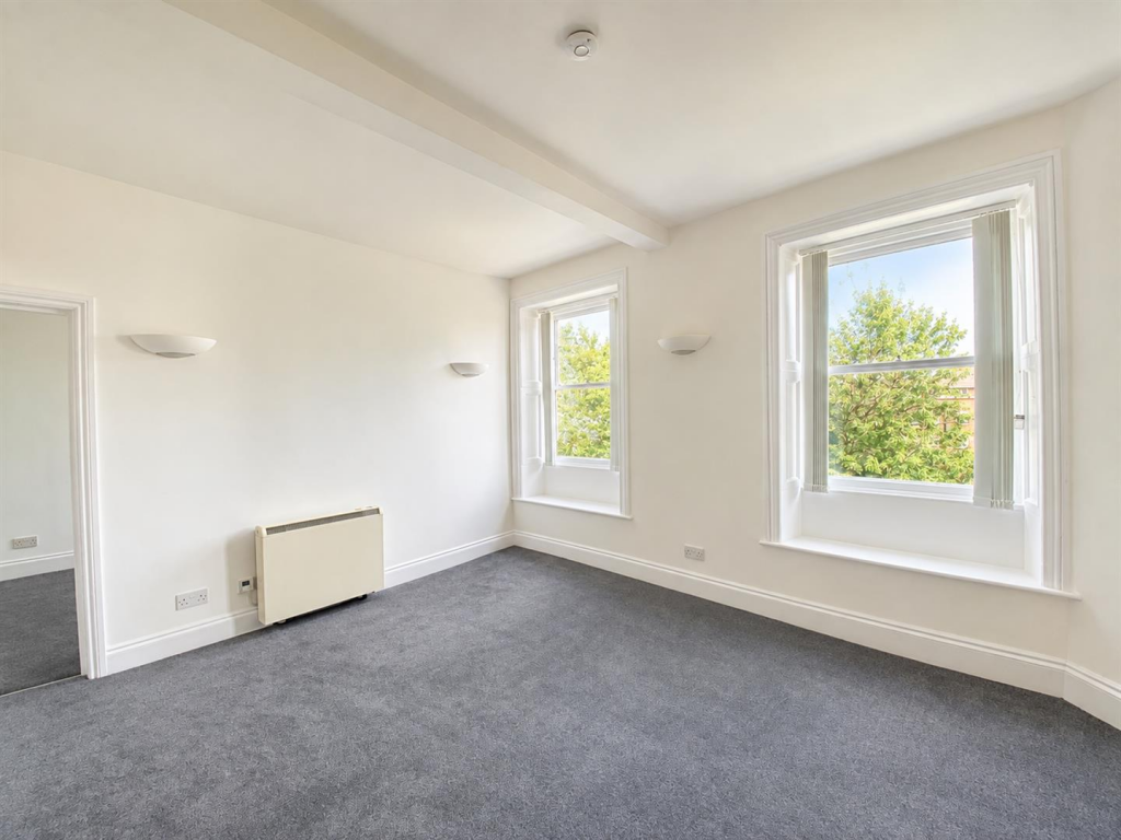 Apartment in Bristol - View 4