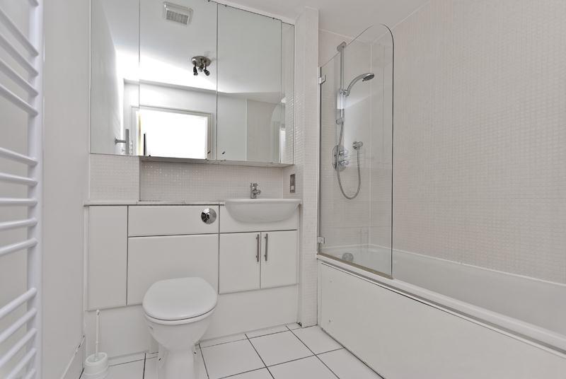 Apartment in London, Millwall, Isle of Dogs - View 3