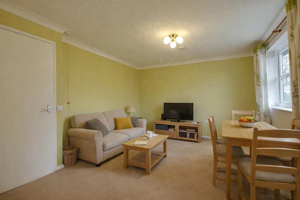 Rookwood View, Denmead, Waterlooville photo 2