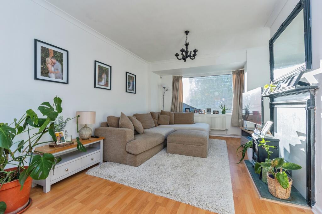 Burdale Walk, Manchester, M23 photo 3