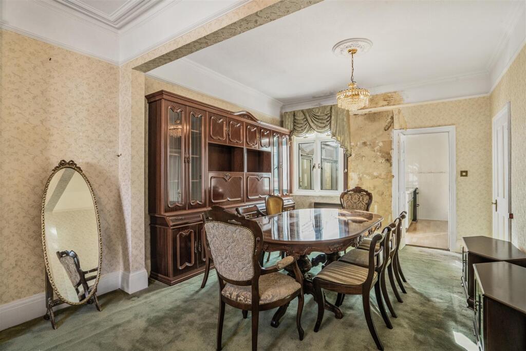 House in London - More
