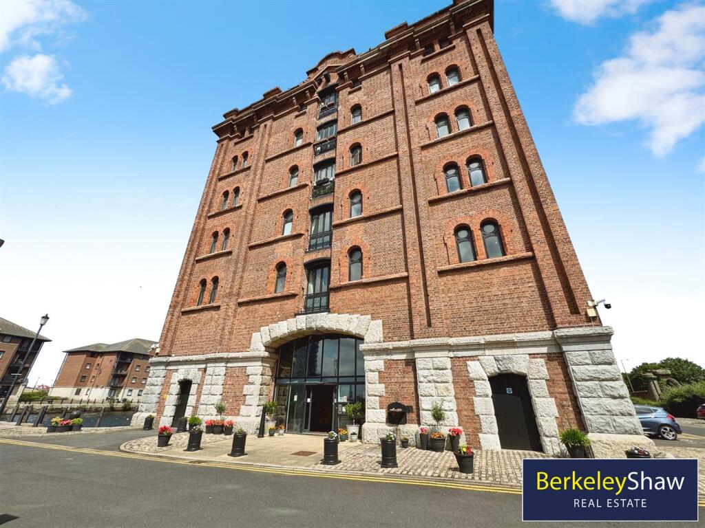Main image of property: Waterloo Road, Liverpool